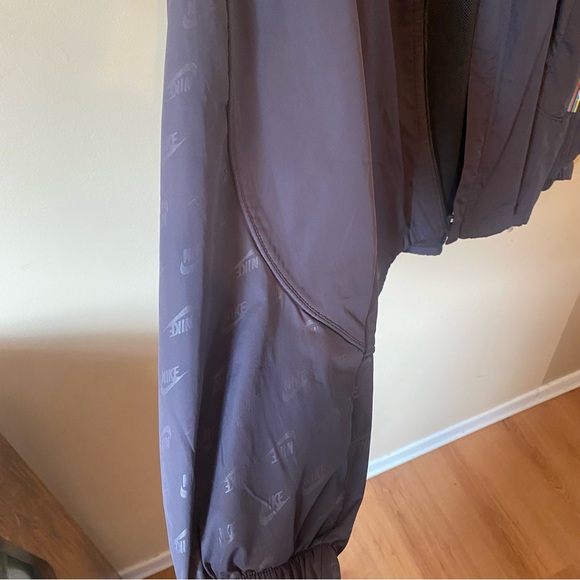 NIKE vintage windbreaker jacket - Picture 4 of 4